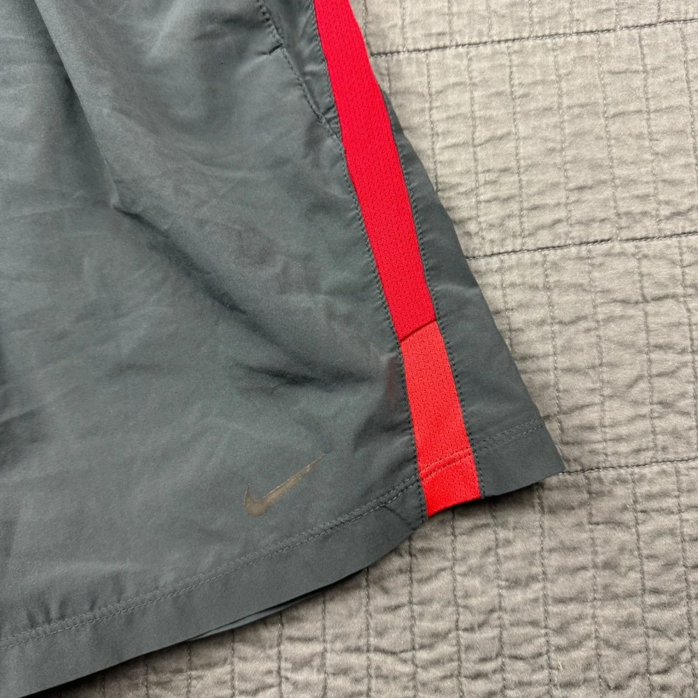 Nike Dri-FIT Mens Large Running Shorts Grey Red Brief Lined 6